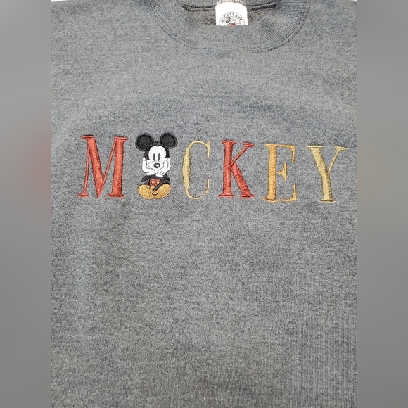 Disney Men's Mickey And Company Embroidered Sweatshirt Size XL Embroidered Vtg - Picture 3 of 9